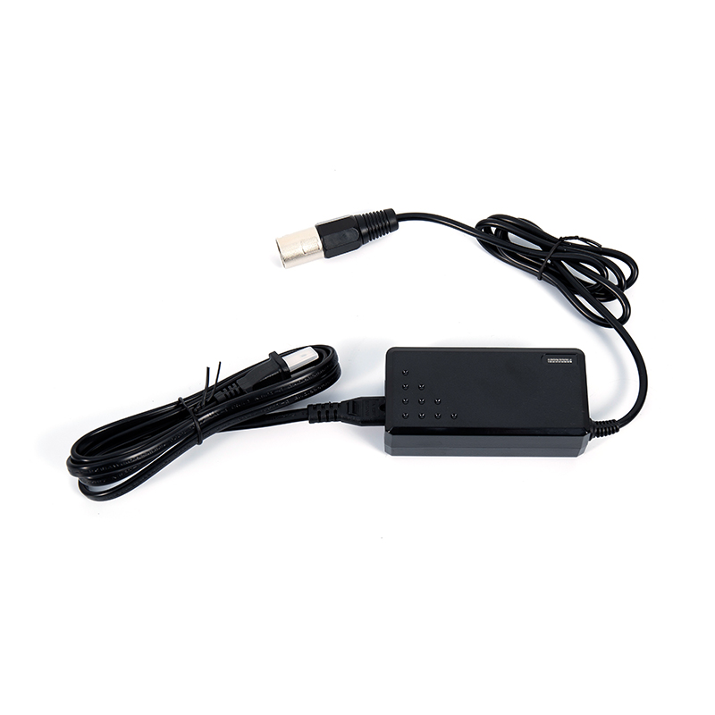 YL-08S สกู๊ตเตอร์เคลื่อนที่แบบพับได้ 4 ล้อสำหรับงานหนักพร้อมความสามารถในการปีนเขา 12 °