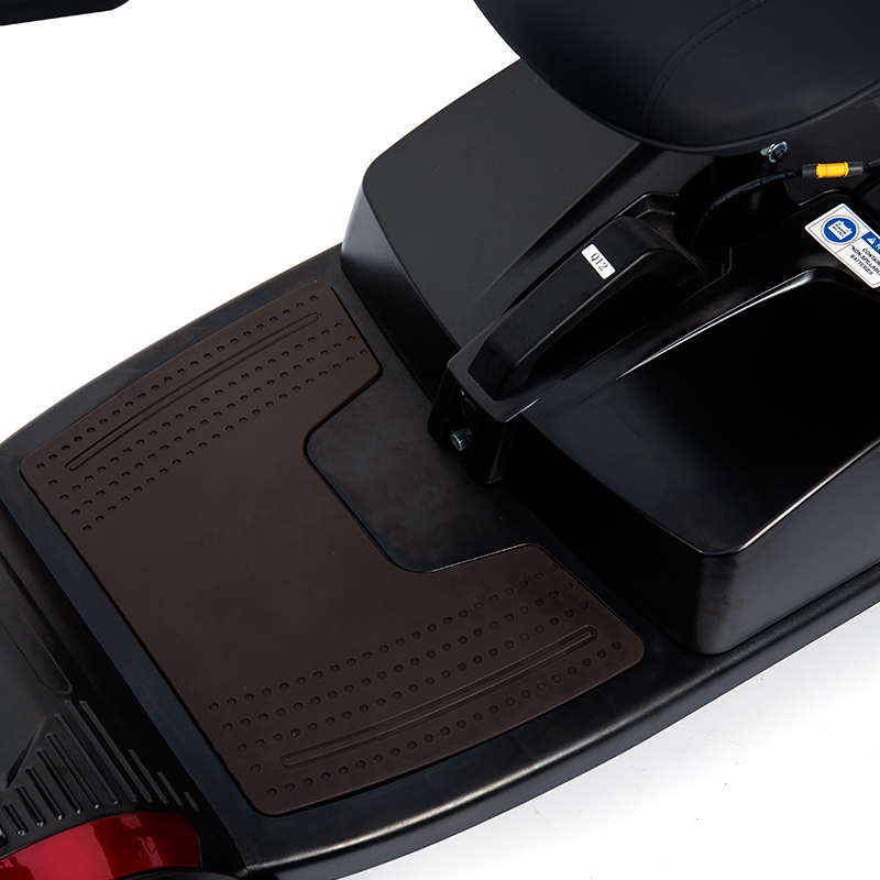 YL-01S สกู๊ตเตอร์เคลื่อนที่แบบพับได้ 4 ล้อแบบพกพาสำหรับผู้สูงอายุ