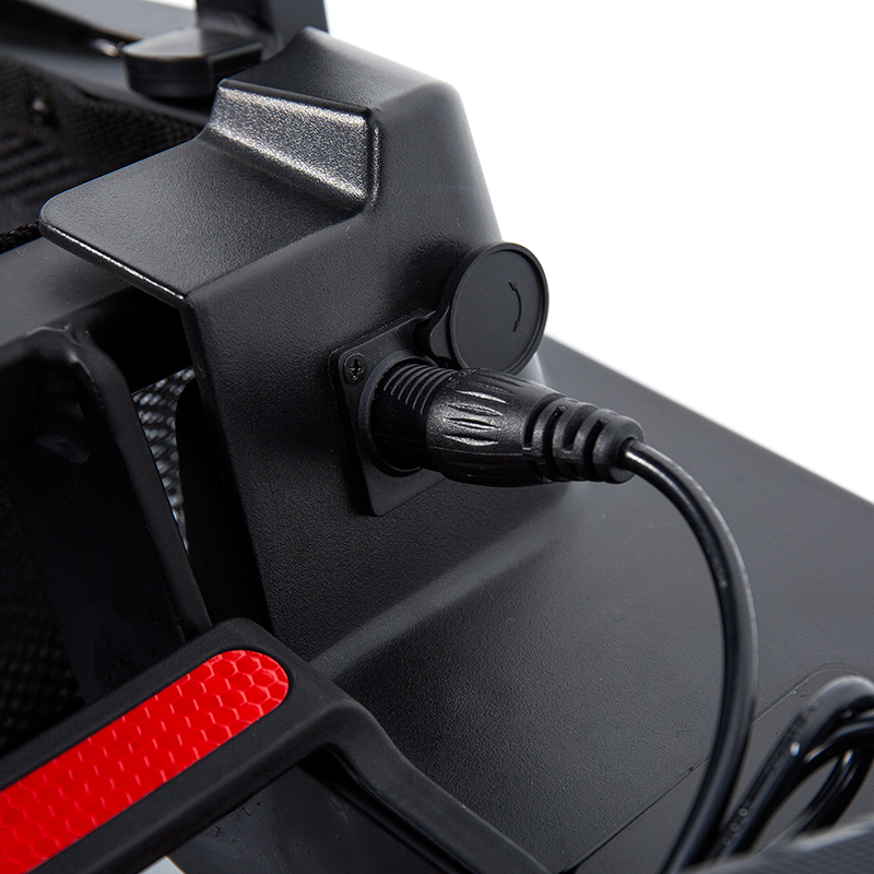 YL-985S 4 ล้อน้ำหนักเบาแบบพกพาพับได้เดินทางสกู๊ตเตอร์ไฟฟ้าขับเคลื่อน