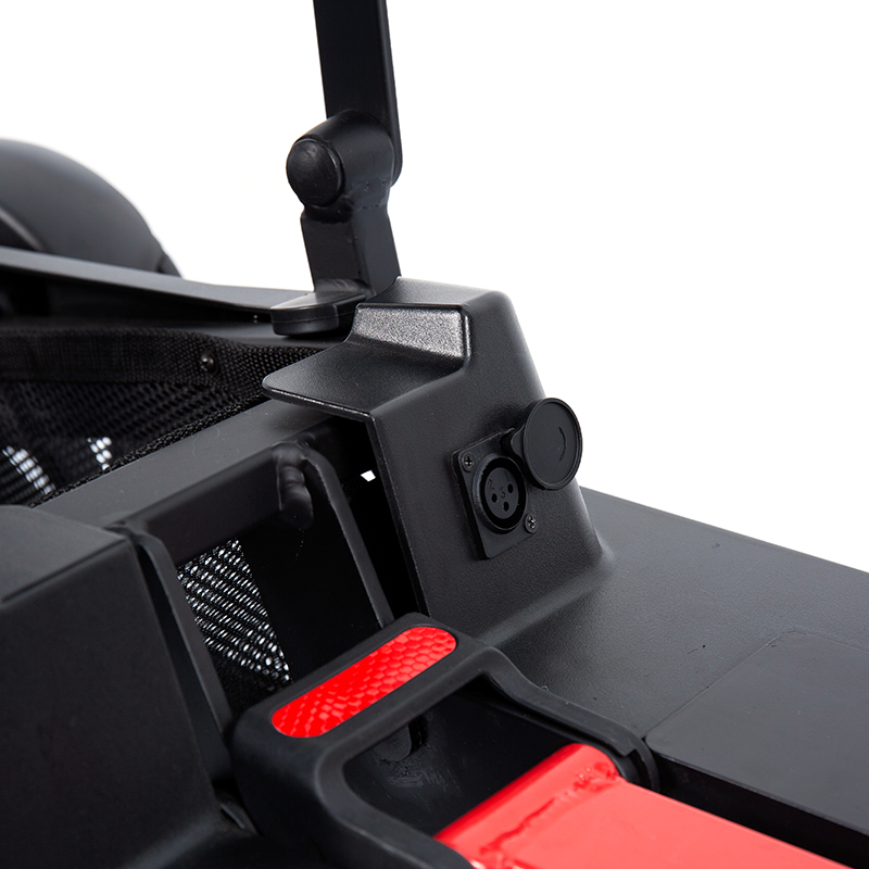 YL-985S 4 ล้อน้ำหนักเบาแบบพกพาพับได้เดินทางสกู๊ตเตอร์ไฟฟ้าขับเคลื่อน